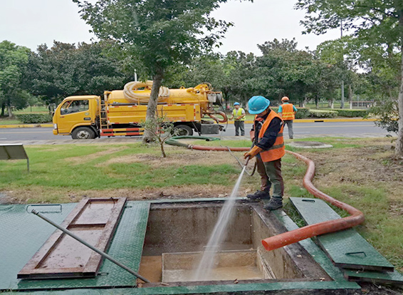 右江化油池清理