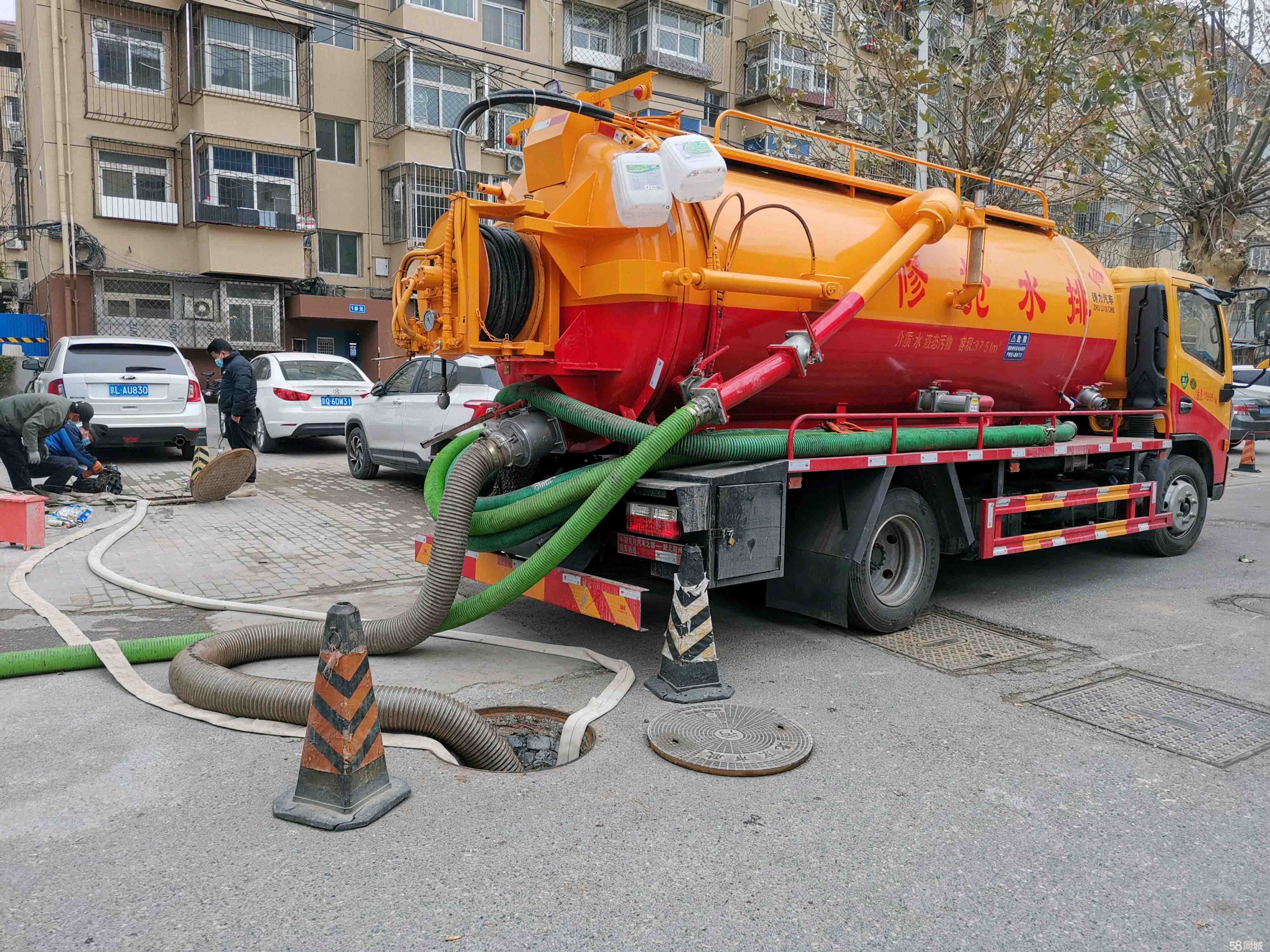 右江抽粪吸污