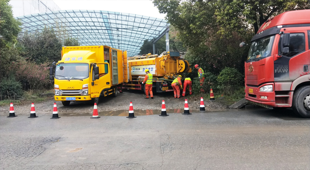 右江成区雨污水管网“四位一体”检测疏通项目